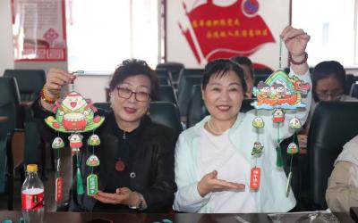 【延伸服务】手作温情・粽享团圆——端午香包制作活动